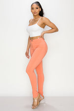 LV-300 CORAL HIGH WAISTED COLORED JEANS